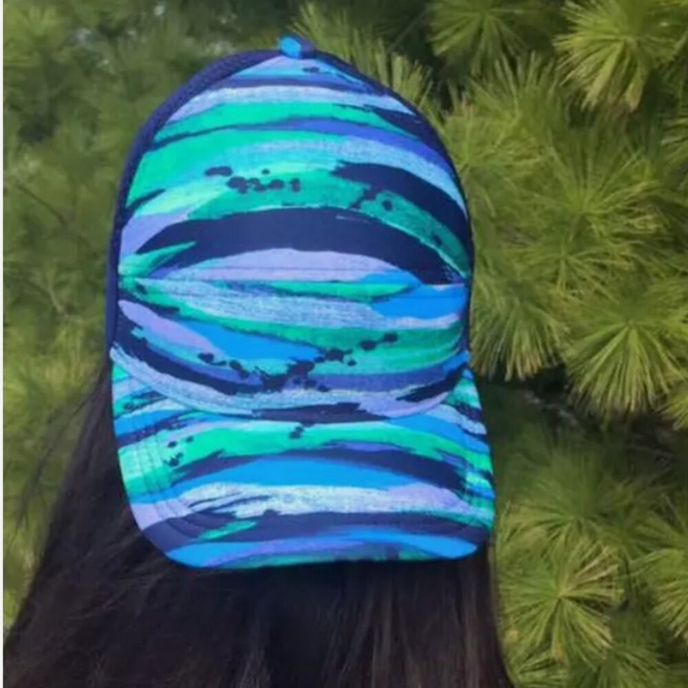 Lululemon Dash & Splash Cap Adjustable BNWT! 7 Wonders Multi